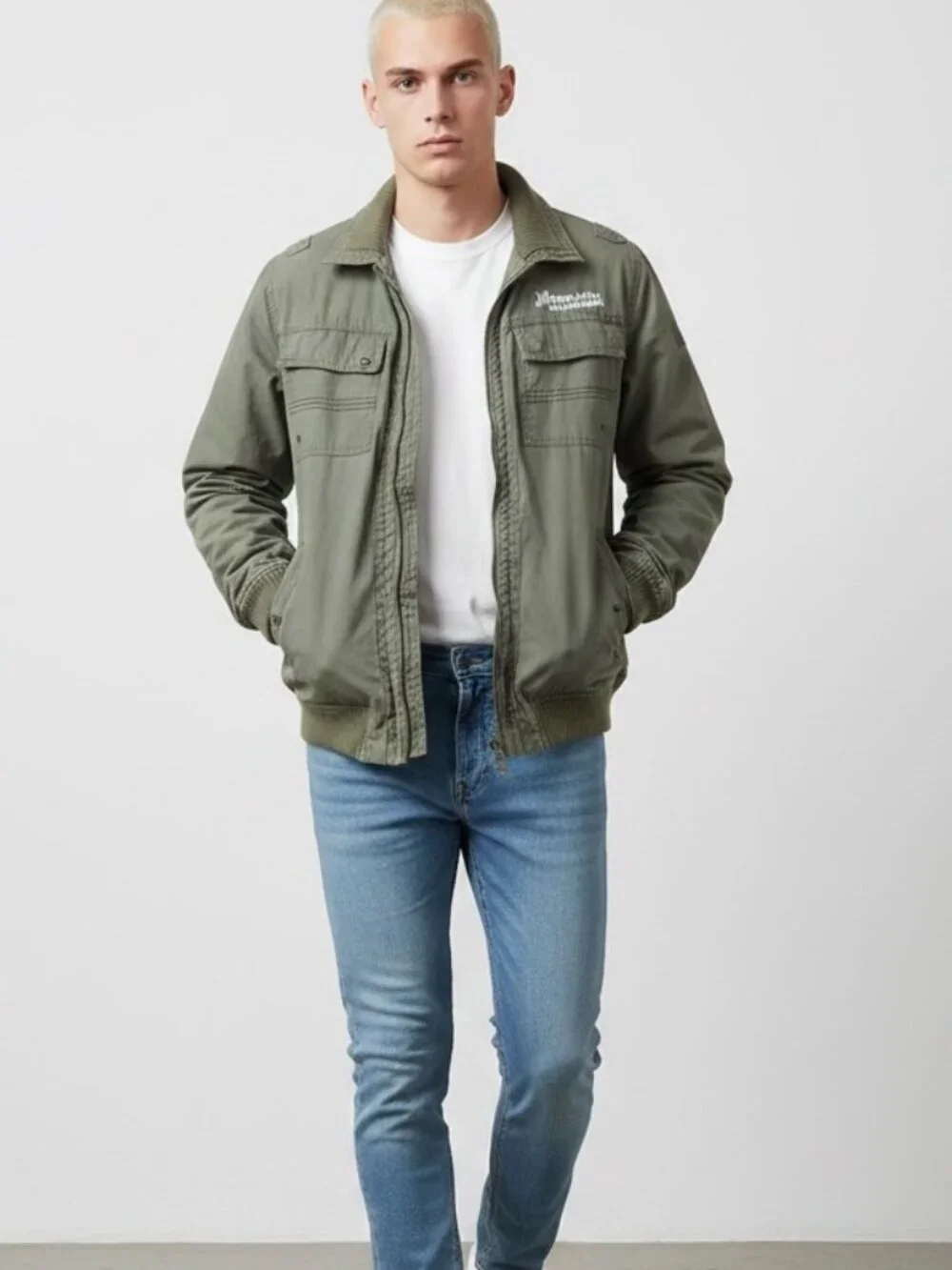QuickSilver Bomber Jacket Boys Large (16-18) Vintage Army Green Canvas Utility